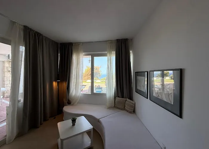 Amelia Seaview & Kallithea (Chalkidiki)