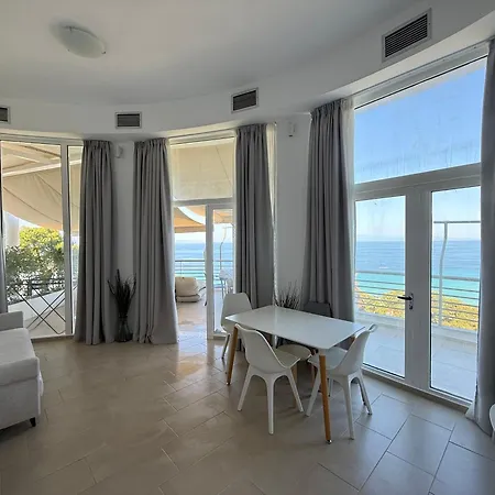 Amelia Seaview & * Kallithea (Chalkidiki)